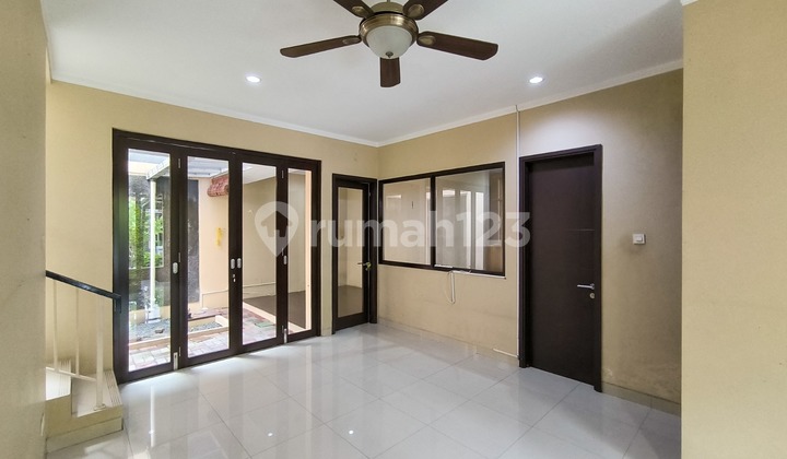 Minimalist House Discovery Residence Certificate of Ownership