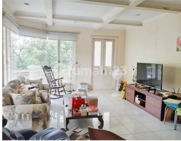 Hot Sale Rumah Bagus Strategis Siap Huni di Bintaro