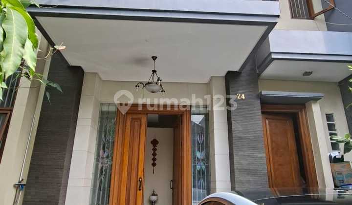 Rumah Mewah Bagus Strategis di Daerah Pondok Indah Jakarta Selatan 1