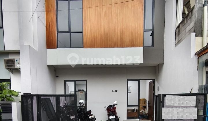 Rumah Bagus di Nusa Loka, Jl Yapen BSD Tangerang Selatan