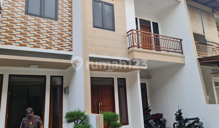 Rumah Bagus di Pratama Asri Residence Ciledug Tangerang