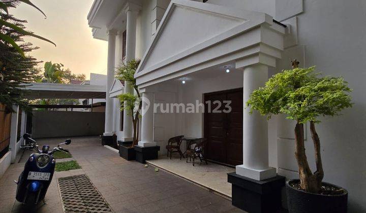 Jual Rumah Modern Unik di Daerah Cilandak Jaksel Siap di Huni  2