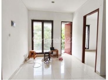 For Sale Rumah Bagus Siap Huni Strategis di Graha Raya Bintaro