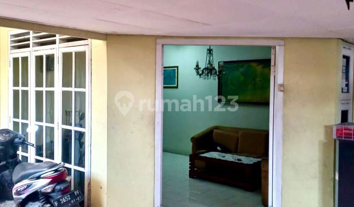 Rumah Pinggir Jalan Besar untuk Usaha Daerah Ciputat 2
