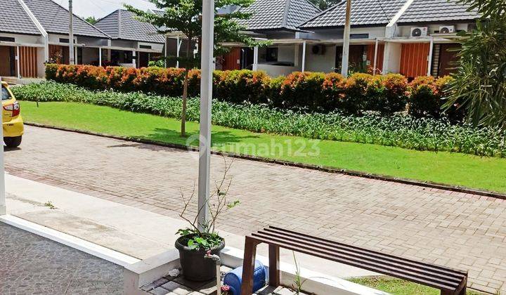 Rumah Bagus Di Gardens Candi Sawangan Depok 2