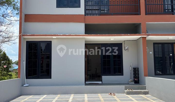 Full Furnished, Rumah, 2 Lantai di Kilo 5. Batu Ampar Balikpapan 1