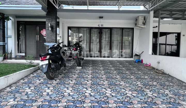 Rumah mewah Komp bella Vista Garden, tampan pekanbaru Rumah mewah Komp bella Vista Garden, tampan pekanbaru