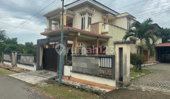 Rumah besar, di Jl zafri zam-zam, banjarbaru selatan 2