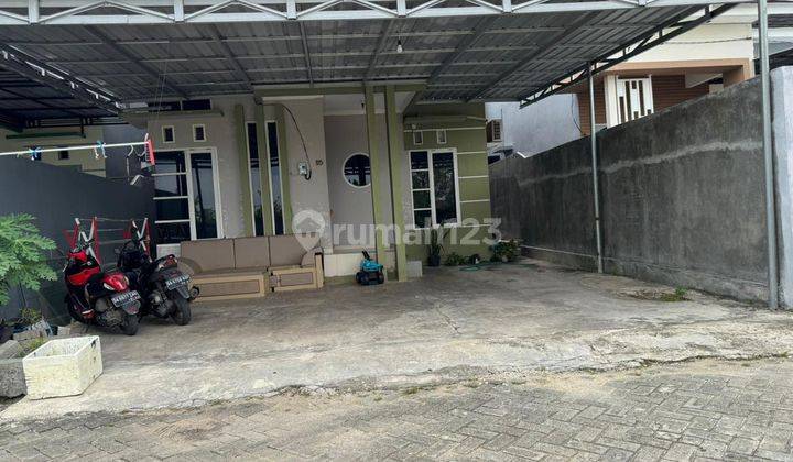 Rumah Semi Furnished di bunyamin residence, Banjarmasin 1