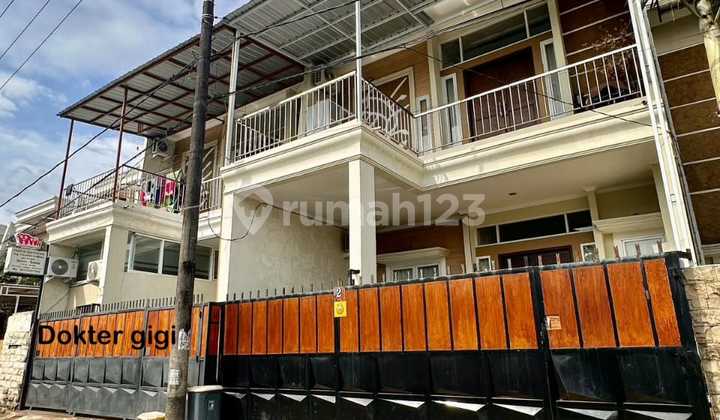 Rumah, 2 Lantai, Full Furnished, Jln Hertasning, Depan Citraland. Makassar
