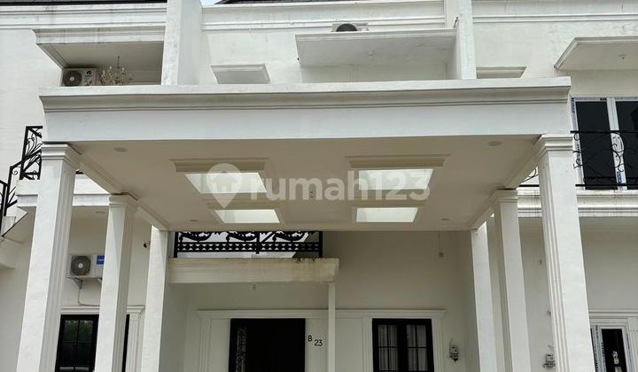 Rumah cantik Di Town house Sriwijaya, Lebak murni, Palembang Rumah cantik Di Town house Sriwijaya, Lebak murni, Palembang