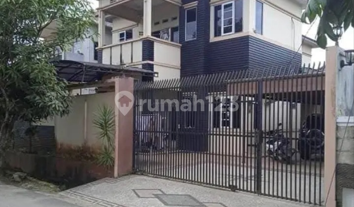 Bisa KPR, Rumah, 2 Lantai Jl. Juanda 7, Samarinda Bisa KPR, Rumah, 2 Lantai Jl. Juanda 7, Samarinda