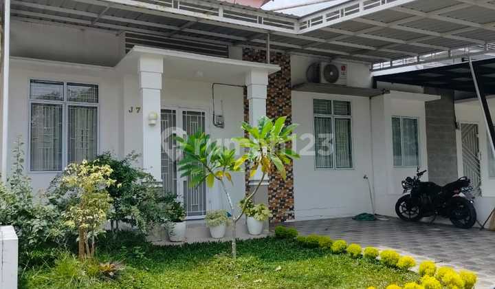 Rumah Furnished Perumahan Symphony Sudirman , Pekanbaru