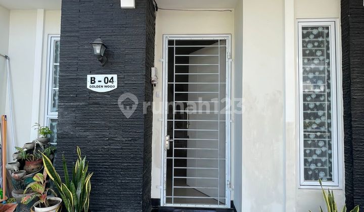 Nice House Jl. Mustafa Dg. Bunga, Paccinongang, Gowa Nice House Jl. Mustafa Dg. Bunga, Paccinongang, Gowa