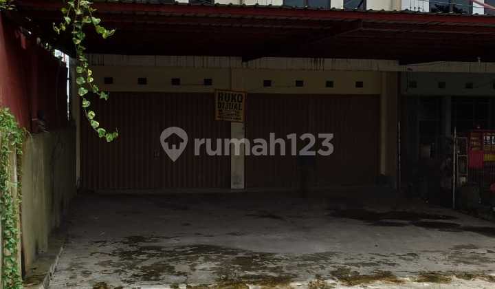 For Sale: 2-Door Shop Building with Freehold Certificate (SHM), Jl MT Haryono, Balikpapan 1