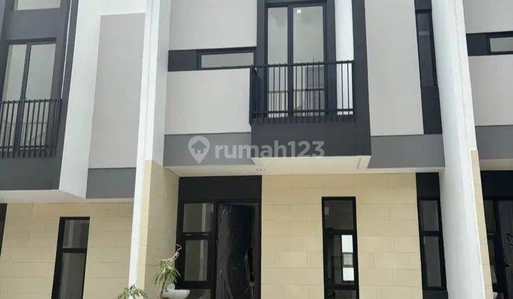 Rumah 2 Lantai Baru SHM di Grand City Balikpapan 1