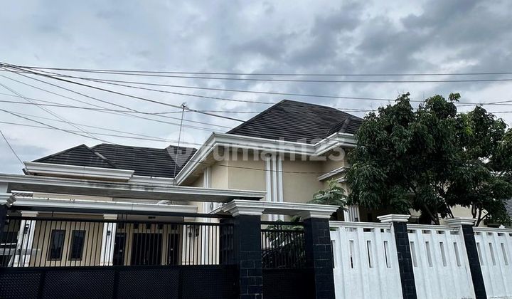Rumah Mewah Furnished di Indrasari. Sekumpul Banjar
