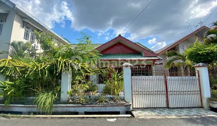 For Sale House on Ketumbar Street. Gatot Subroto. Kuncen City, Banjarmasin.