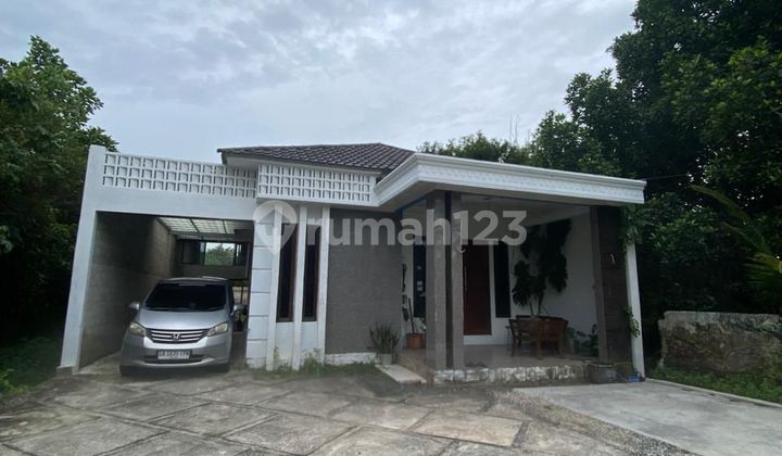 House, 1 Floor, Freehold Certificate, Jln. Merdeka. Palam. Cempaka. Banjarbaru. House, 1 Floor, Freehold Certificate, Jln. Merdeka. Palam. Cempaka. Banjarbaru.