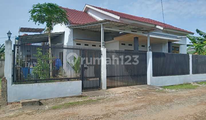 House, 1 Floor, at Simpang Tiga. Jakabaring Palembang House, 1 Floor, at Simpang Tiga. Jakabaring Palembang