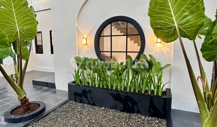 Beautiful House in Mezzanine Cluster, Sepinggan, Balikpapan Beautiful House in Mezzanine Cluster, Sepinggan, Balikpapan