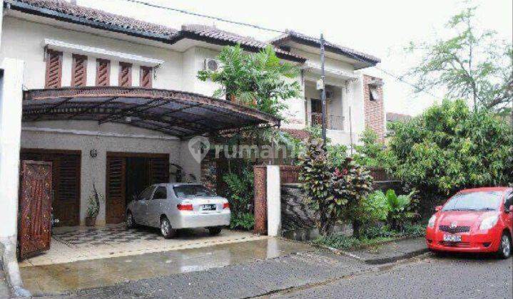 Rumah Besar 2 Lantai. Perumahan Villa Cinere Mas. Ciputat Timur 1