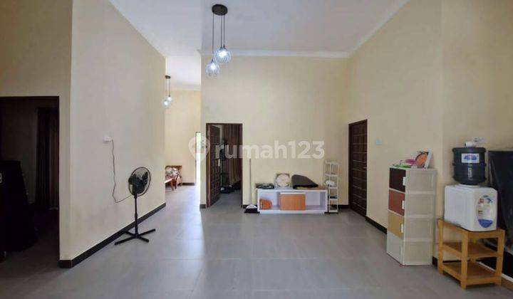 Rumah Semi Furnished, jl jalak V, Jekan Raya, Palangkaraya 2