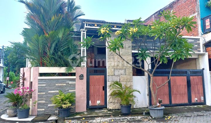 House, 2 Floors in Grand Veronica Regency. Manyar Gresik House, 2 Floors in Grand Veronica Regency. Manyar Gresik