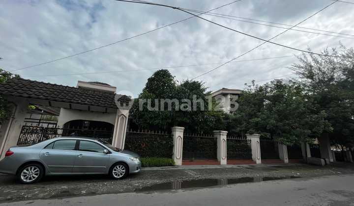 Rumah Semi Furnished Jln. Sei tuan medan , baru Rumah Semi Furnished Jln. Sei tuan medan , baru