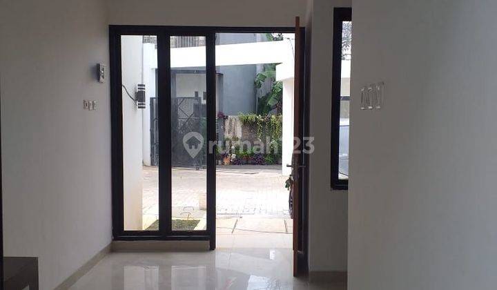 Dijual Rumah Cluster 2 Lantai di Jakarta Selatan 2