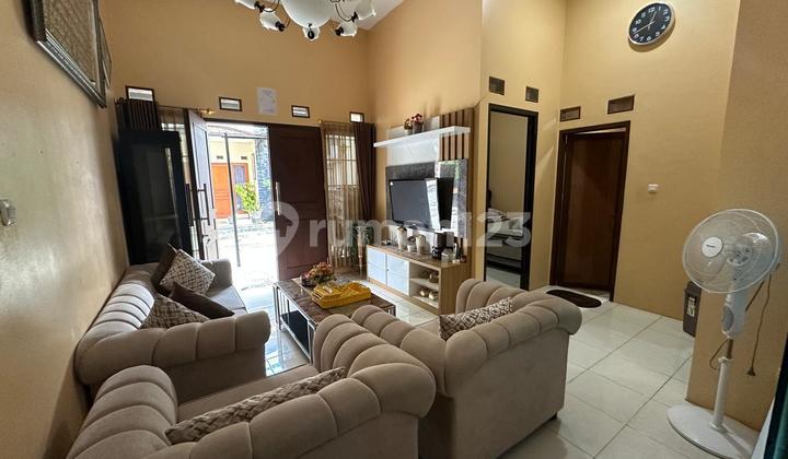 Dijual Cepat Butuh Uang Rumah 2 Lantai Jambore Cibubur 2