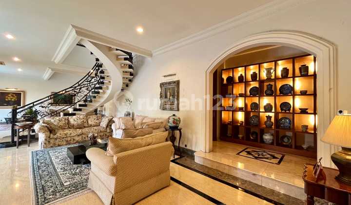 Widya Chandra [RUMAH]:Furnished - With Pool and Office Area