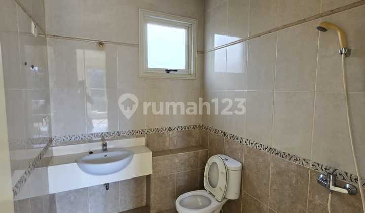 Alam Sutera [RUMAH]; Cluster ONYX - 3 Lantai  2