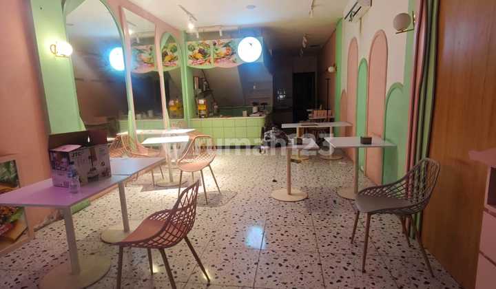 Puri Indah [Ruko]:Disewakan-4.5Lt- Daerah Ramai-Jarang Ada