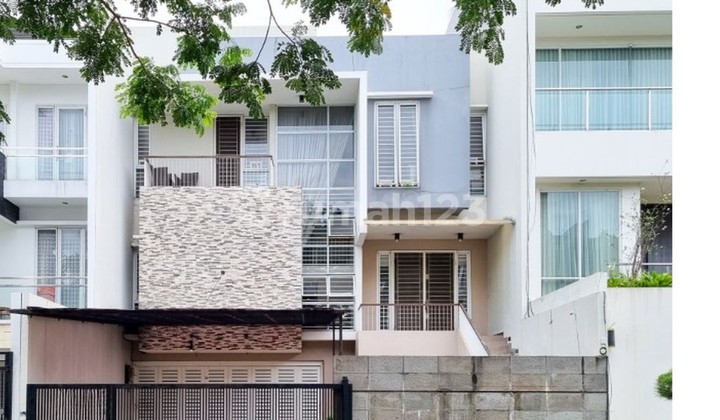 Permata Buana [RUMAH] Dijual 3Lt-Hadap Utara-Semi Furnished