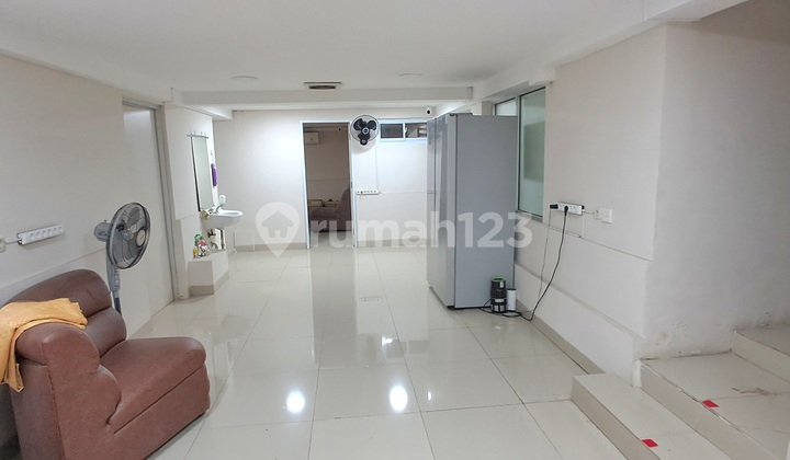 Green Garden [RUMAH]:Fully Furnished, Bagus-3.5 Lt-Hdp Selatan 2