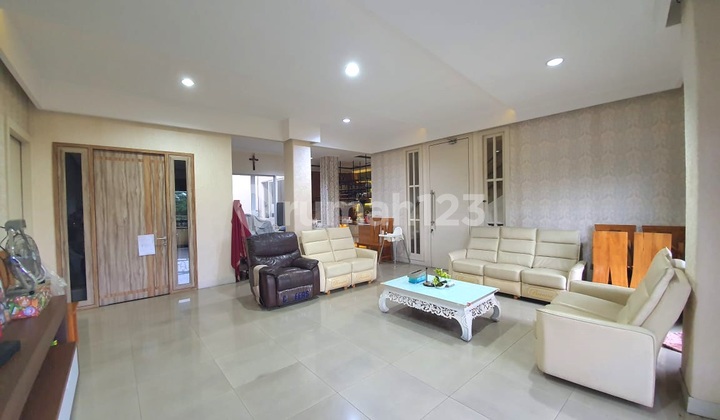 Cempaka Putih[RUKO]:5 Lt.-Lt 1&2 tersewa sd Mei 2028. Hd Selatan