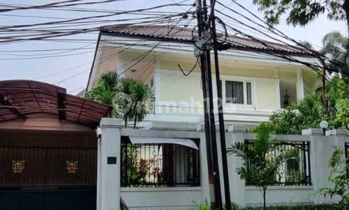 Wijaya -Kebayoran Baru [Rumah]:Hoek - Jalan Besar- Modern Classic