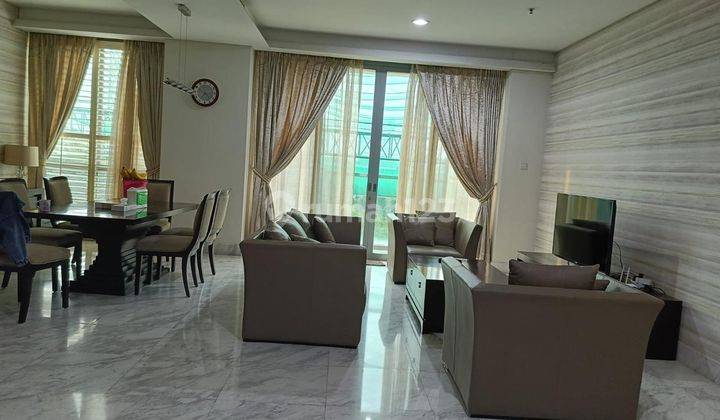 Apartemen Lokasi Senayan City, Furnish 1