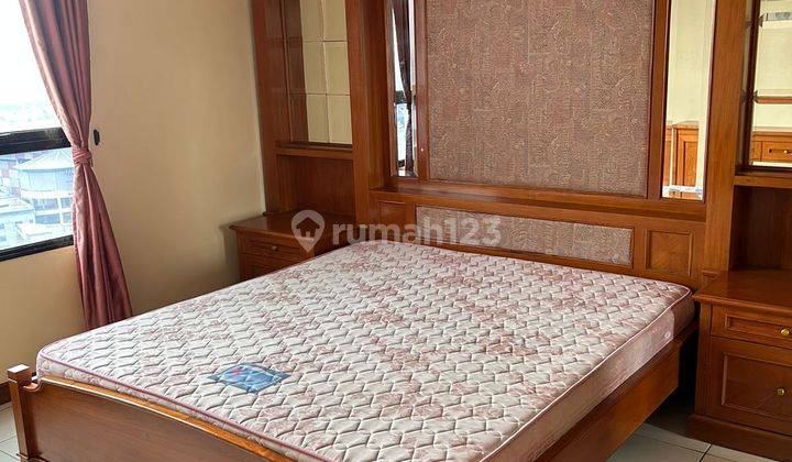 Disewakan Apartemen Atap Merah 2 BR 1