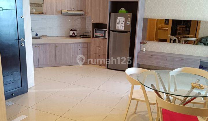 Dijual Apartemen Cosmo Residence Thamrin City 2BedRoom Furnished 1