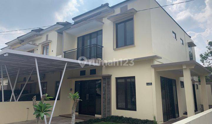 Rumah Huni 2 Lantai Baru Sisa 1 Unit Di Mlati, Sleman 1