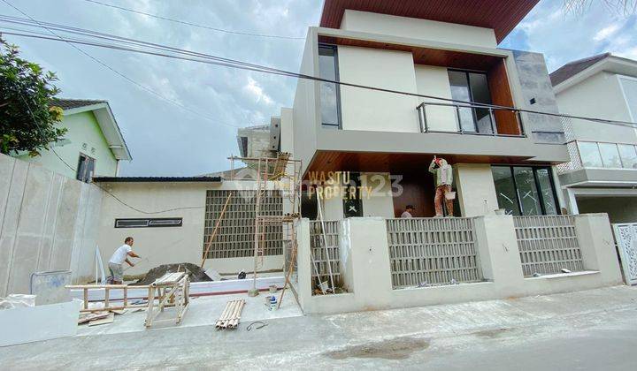 Rumah Kontemporer Bangunan Baru, Full Furnished Di Kalasan 1