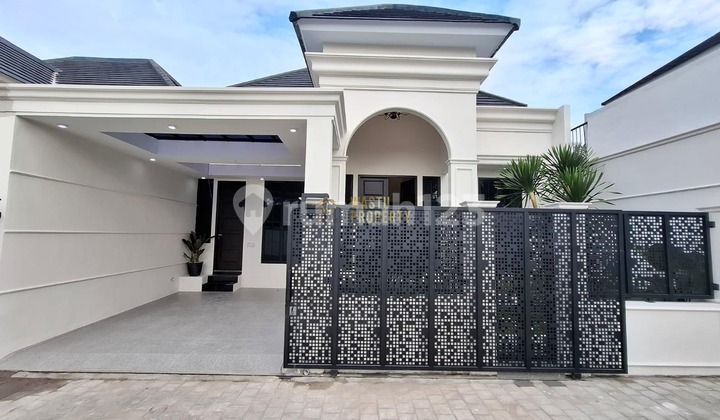 RUMAH SIAP HUNI DESIGN AMERICAN CLASSIC DI KALASAN, SLEMAN 2