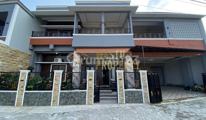 Luxurious House in Maguwoharjo, View of Rice Fields and Mount Merapi Luxurious House in Maguwoharjo, View of Rice Fields and Mount Merapi