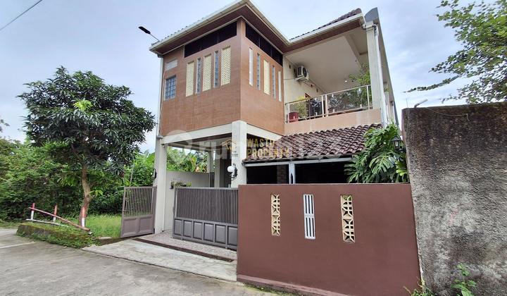 Rumah Mewah 2 Lantai, Full Furnished, 5 Menit ke Rsud Prambanan