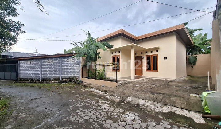 Affordable House 300 Million, Inside Housing Estate in Piyungan, Bantul 2