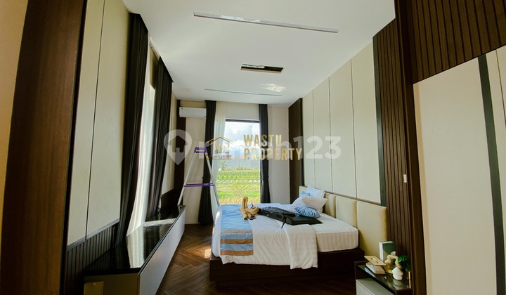 Modern Villa with Private Pool, View of Rice Fields & Mount Merapi 2