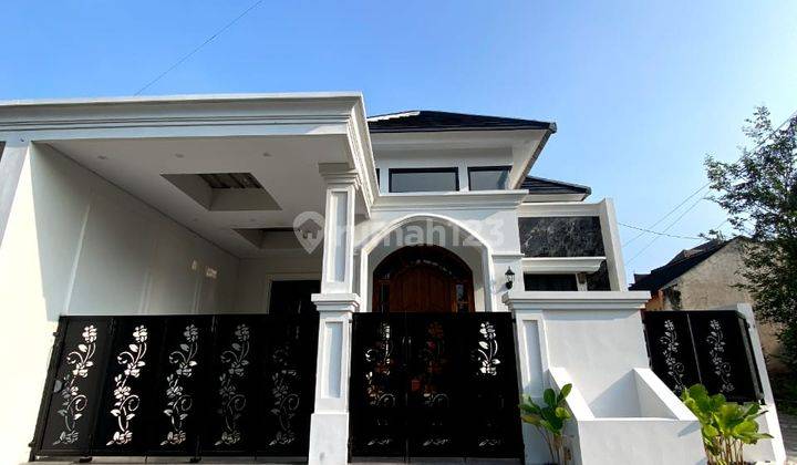 Rumah Mewah Klasik Modern, Posisi Hook Dekat Jl. Besi Jangkang 2