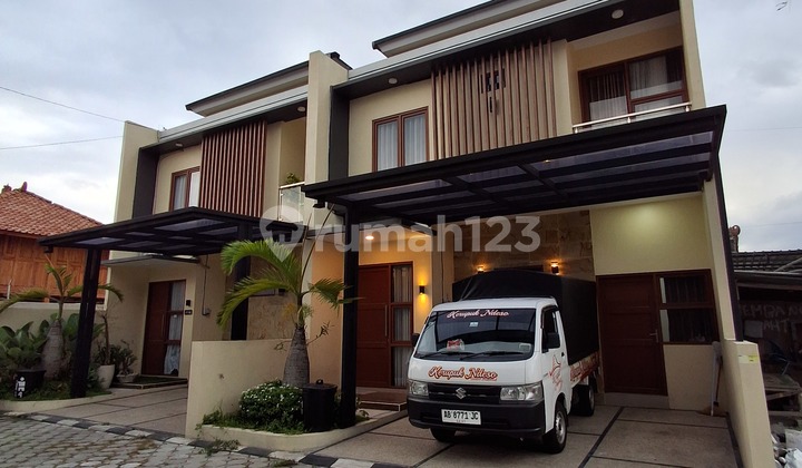 Rumah Mewah Dalam Cluster Premium, Selatan Candi Sambisari Kalasan